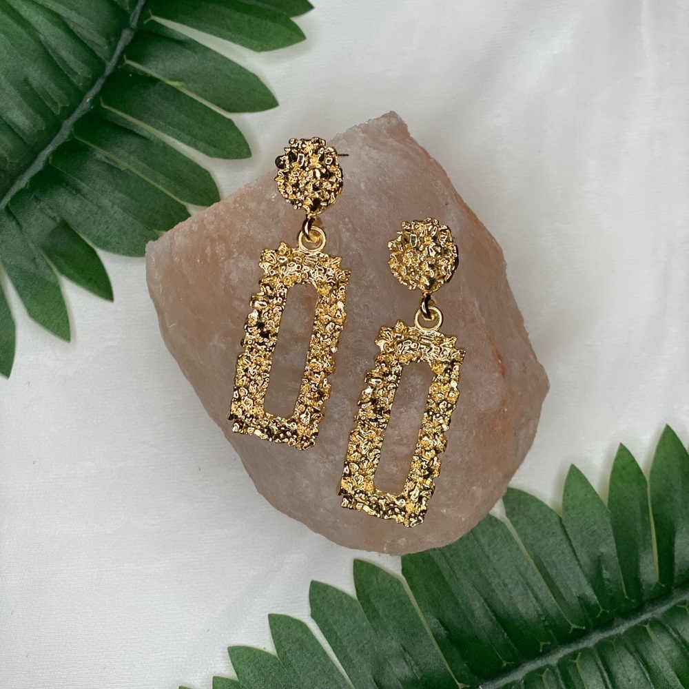 BUNDLE 2 EARRING for $13‼️ |  Gold Rectangle Drop Earrings